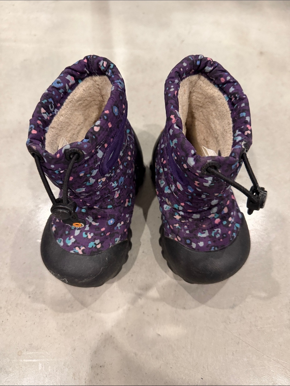 Toddler Purple Printed Insulated Snow Boots bogs size 6
